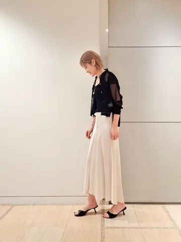 GRACE CONTINENTAL 今野　志保 コーディネート画像