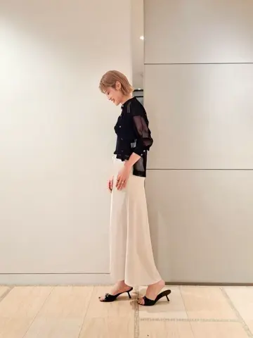 GRACE CONTINENTAL 今野　志保 コーディネート画像