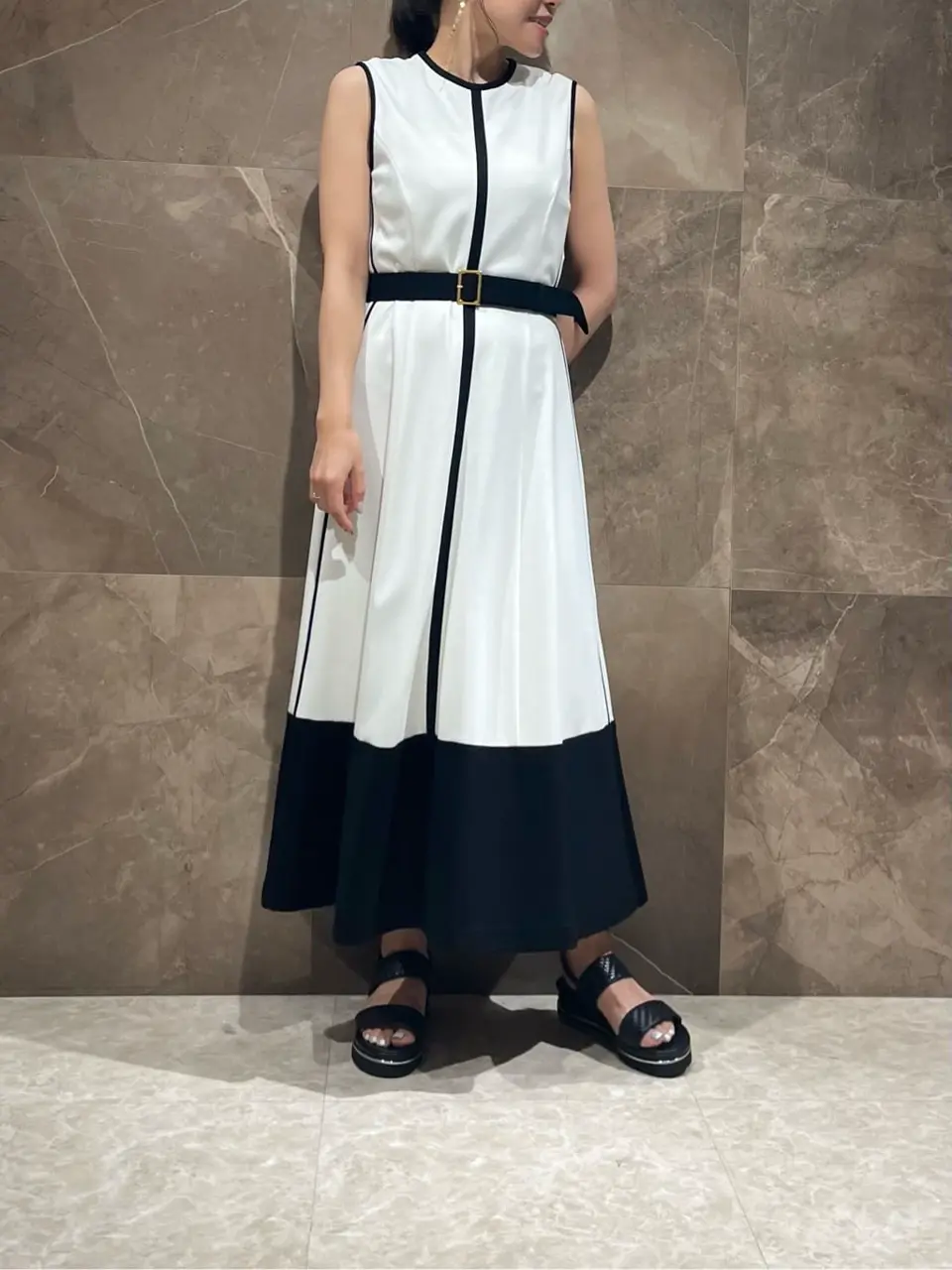 GRACE CONTINENTAL 穐山　香織 コーディネート画像