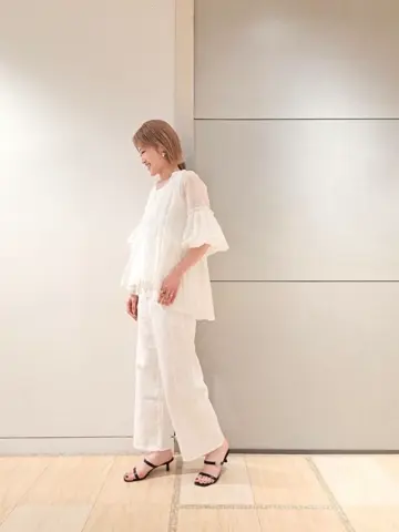 GRACE CONTINENTAL 今野　志保 コーディネート画像