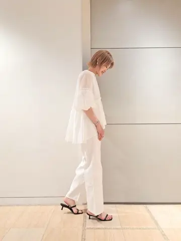 GRACE CONTINENTAL 今野　志保 コーディネート画像