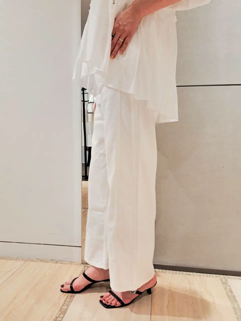 GRACE CONTINENTAL 今野　志保 コーディネート画像