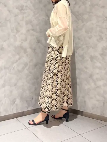 GRACE CONTINENTAL OZAWA コーディネート画像