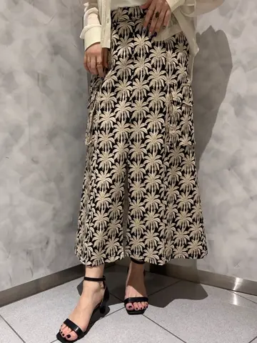 GRACE CONTINENTAL OZAWA コーディネート画像