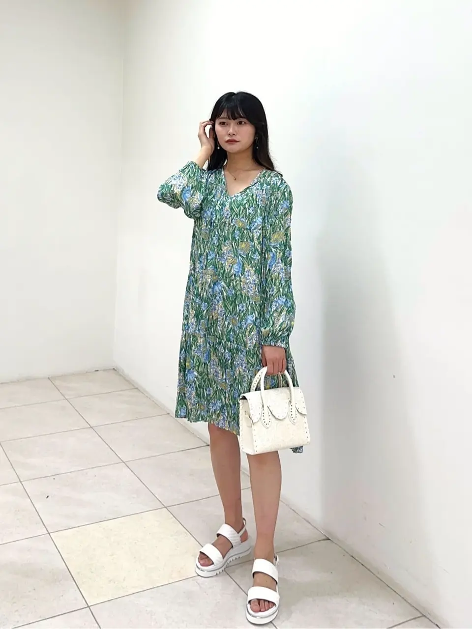 GRACE CONTINENTAL MORITA AI コーディネート画像