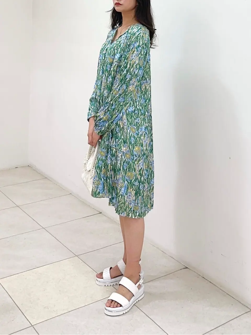 GRACE CONTINENTAL MORITA AI コーディネート画像