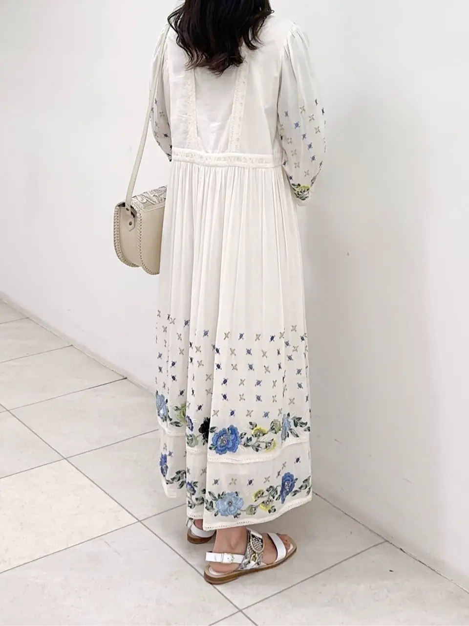 GRACE CONTINENTAL MORITA AI コーディネート画像