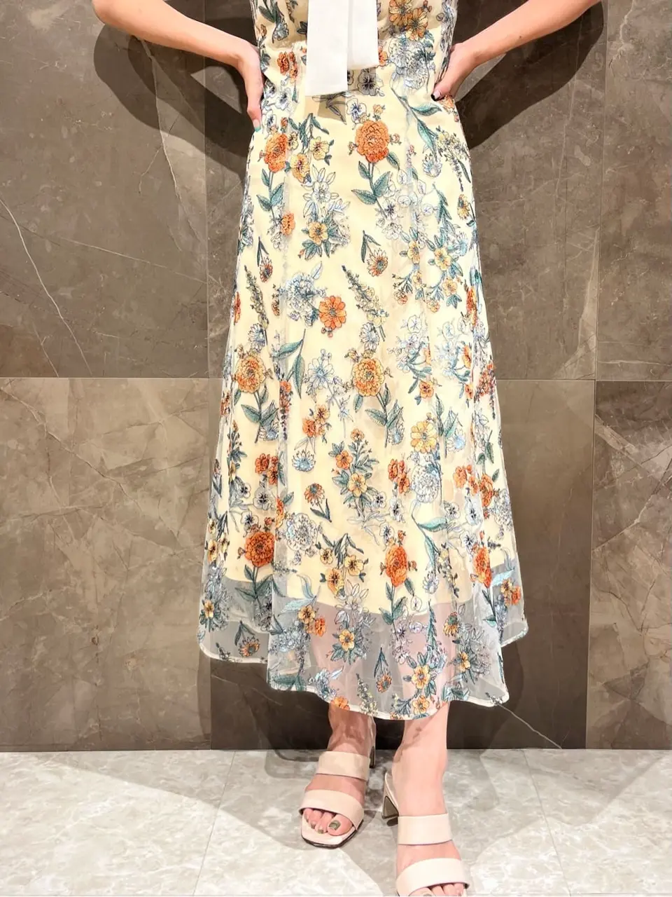 GRACE CONTINENTAL 穐山　香織 コーディネート画像