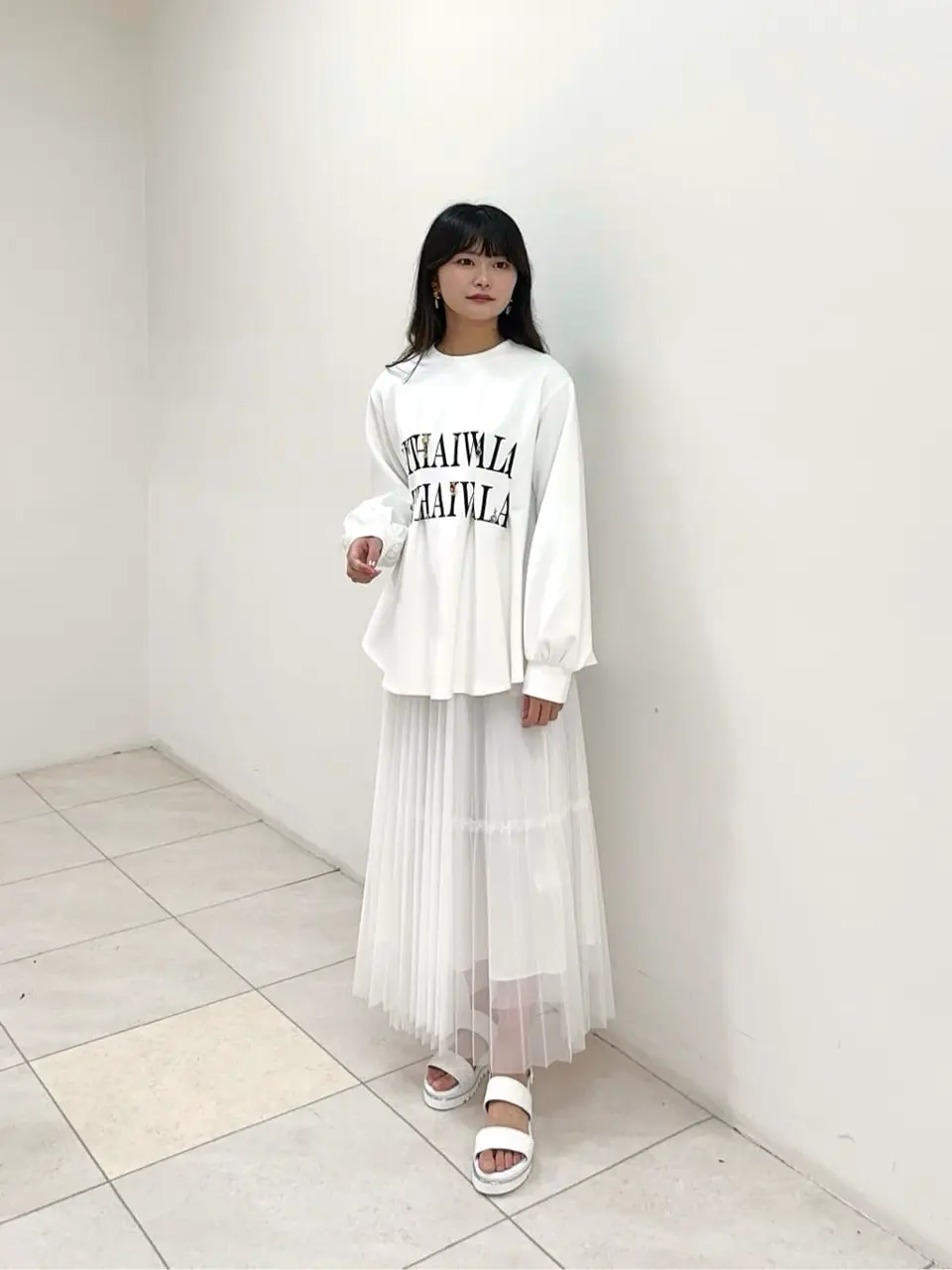 GRACE CONTINENTAL MORITA AI コーディネート画像