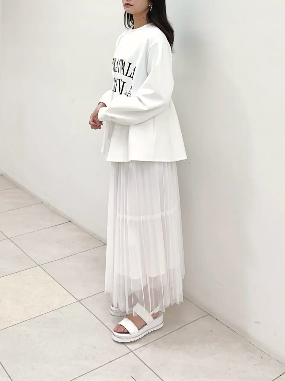 GRACE CONTINENTAL MORITA AI コーディネート画像