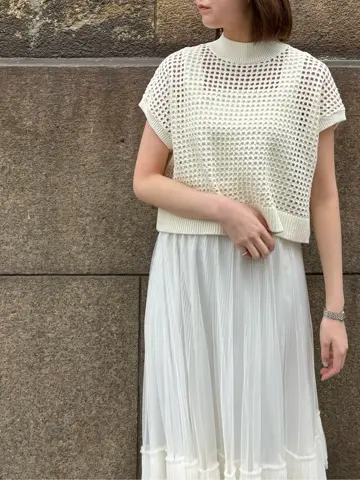 GRACE CONTINENTAL 伊藤　静華 コーディネート画像