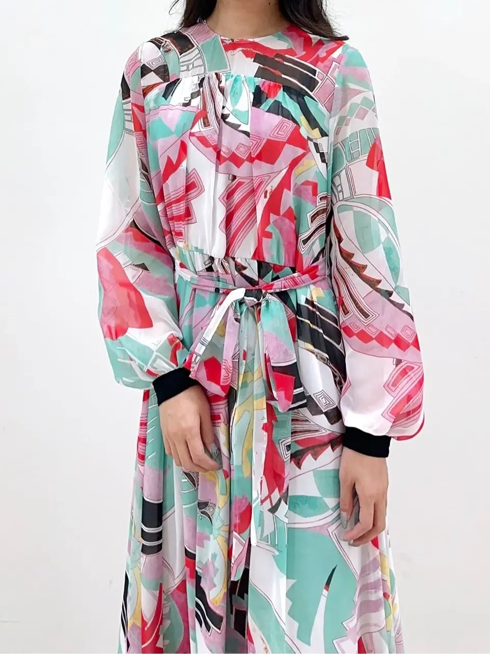 GRACE CONTINENTAL MORITA AI コーディネート画像