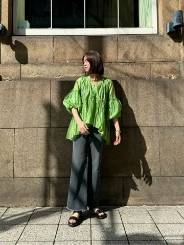 GRACE CONTINENTAL 伊藤　静華 コーディネート画像