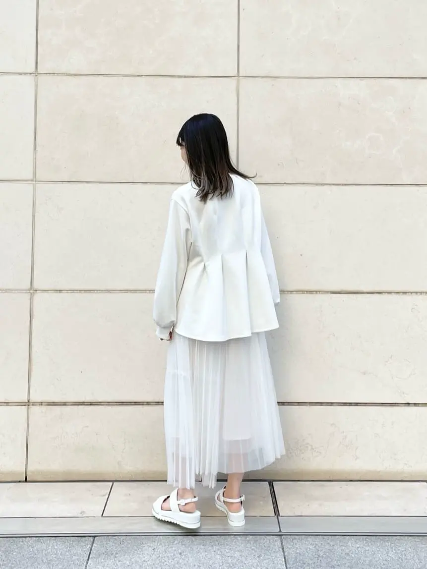 GRACE CONTINENTAL minami コーディネート画像