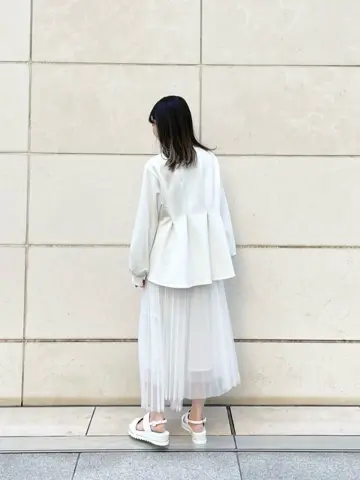 GRACE CONTINENTAL minami コーディネート画像