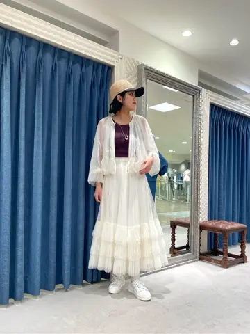 GRACE CONTINENTAL yoshi コーディネート画像