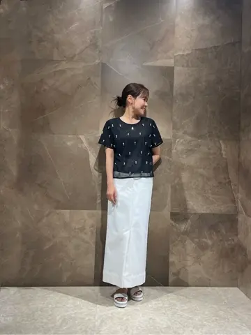 GRACE CONTINENTAL 穐山　香織 コーディネート画像