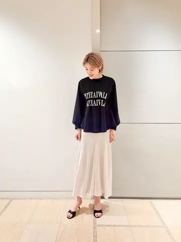 GRACE CONTINENTAL 今野　志保 コーディネート画像