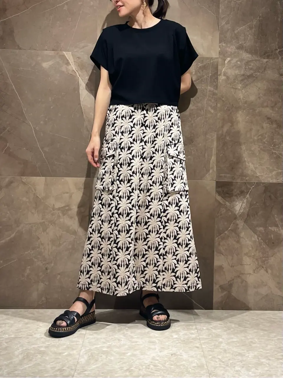 GRACE CONTINENTAL 穐山　香織 コーディネート画像