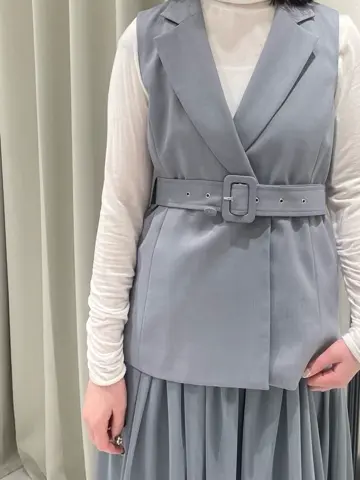 GRACE CONTINENTAL 小林　莉子 コーディネート画像