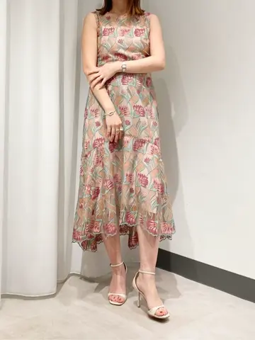 GRACE CONTINENTAL 古川温子 コーディネート画像