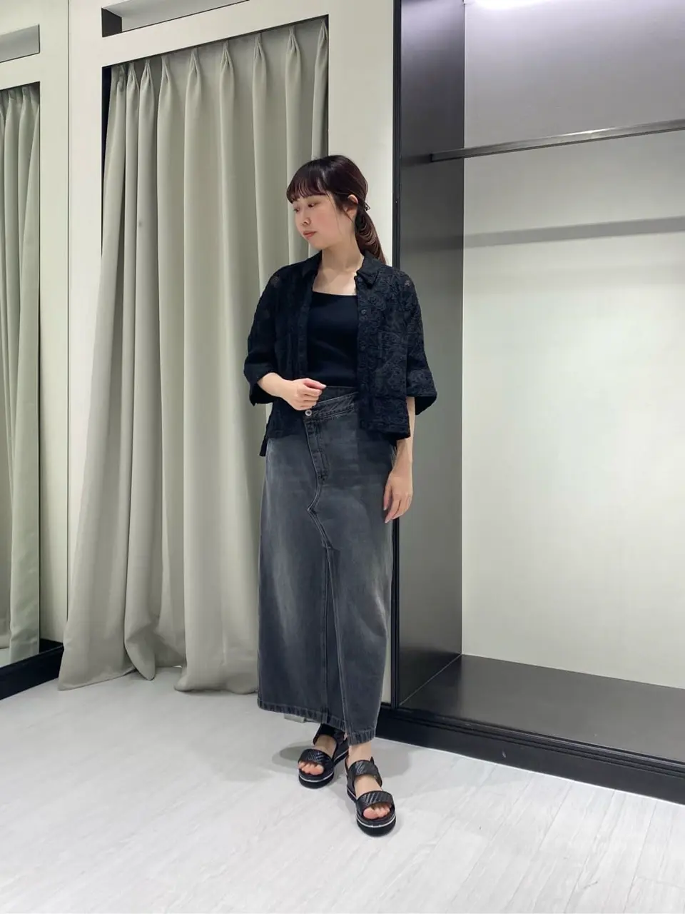 GRACE CONTINENTAL Abe コーディネート画像