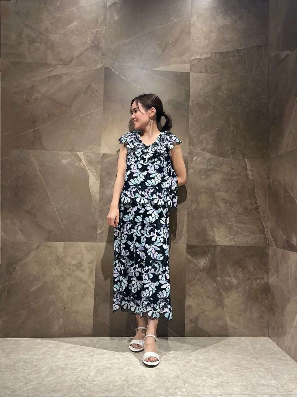 GRACE CONTINENTAL 穐山　香織 コーディネート画像