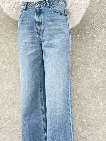 GRACE CONTINENTAL minami コーディネート画像