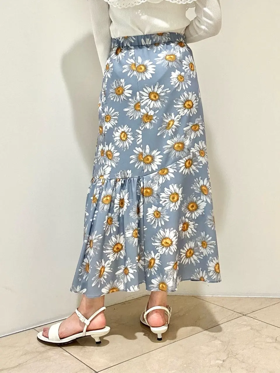 GRACE CONTINENTAL FUKUSHIMA YURIE コーディネート画像