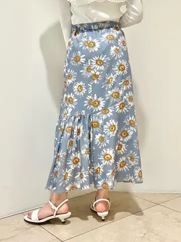 GRACE CONTINENTAL FUKUSHIMA YURIE コーディネート画像