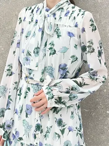 GRACE CONTINENTAL minami コーディネート画像