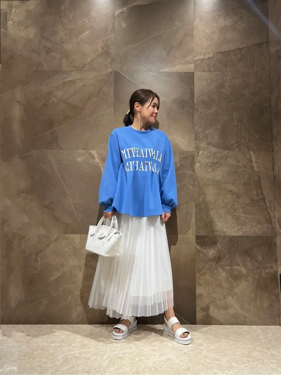 GRACE CONTINENTAL 穐山　香織 コーディネート画像