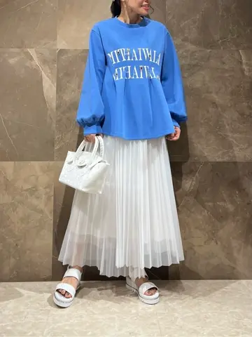 GRACE CONTINENTAL 穐山　香織 コーディネート画像