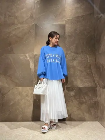 GRACE CONTINENTAL 穐山　香織 コーディネート画像