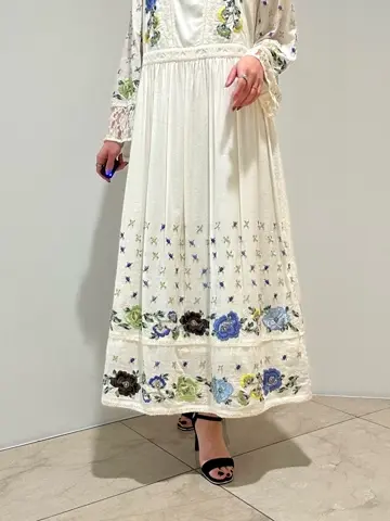 GRACE CONTINENTAL FUKUSHIMA YURIE コーディネート画像