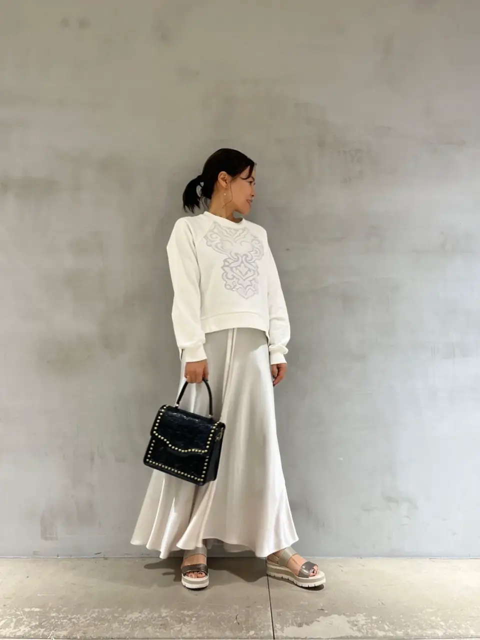 GRACE CONTINENTAL 穐山　香織 コーディネート画像