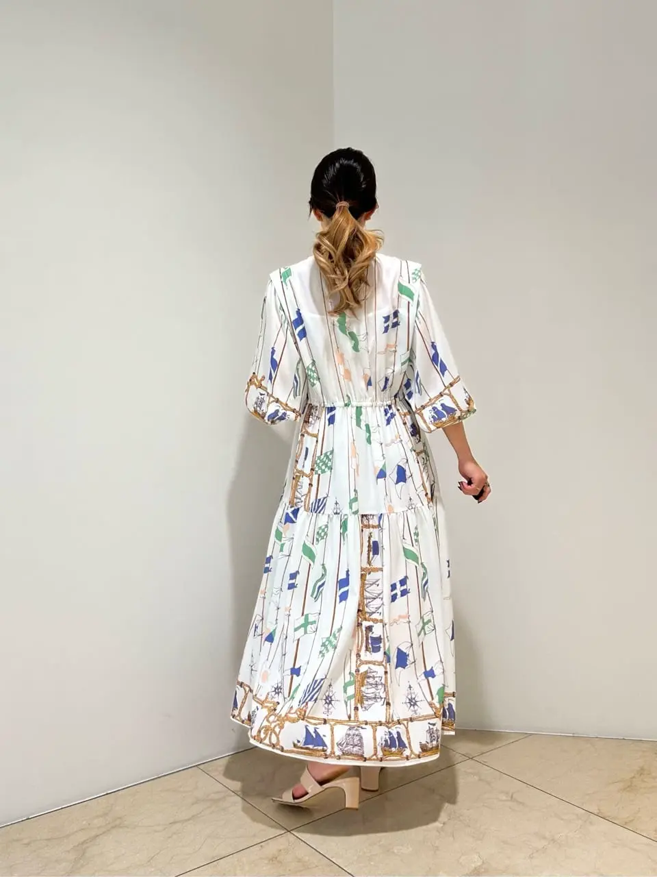 GRACE CONTINENTAL FUKUSHIMA YURIE コーディネート画像