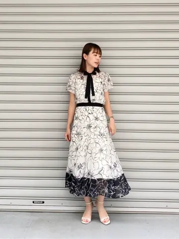 GRACE CONTINENTAL 古川温子 コーディネート画像