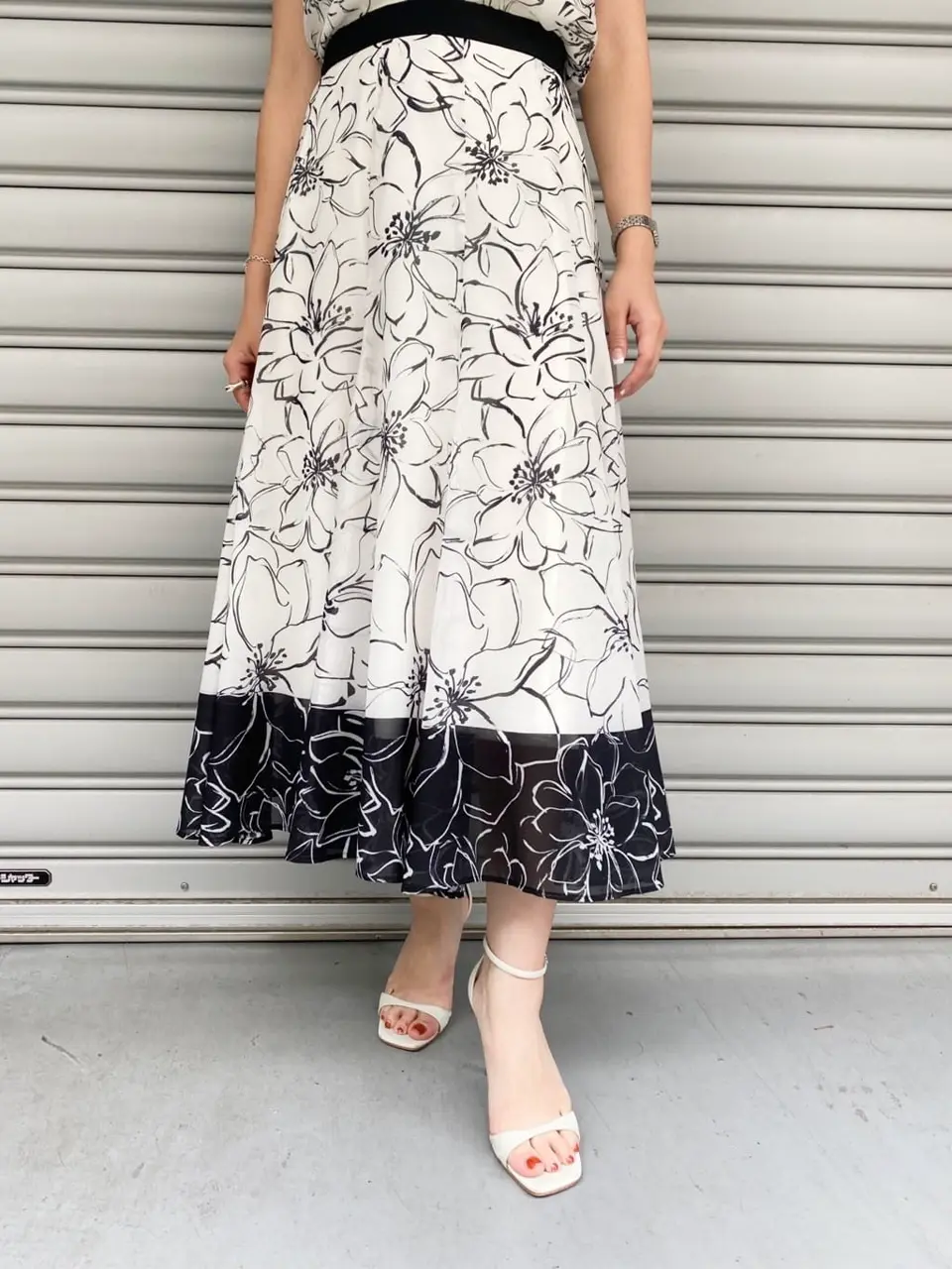 GRACE CONTINENTAL 古川温子 コーディネート画像