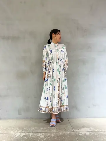 GRACE CONTINENTAL 穐山　香織 コーディネート画像