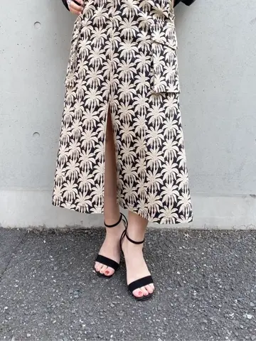 GRACE CONTINENTAL 古川温子 コーディネート画像