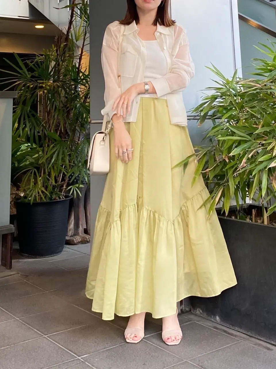 GRACE CONTINENTAL 古川温子 コーディネート画像