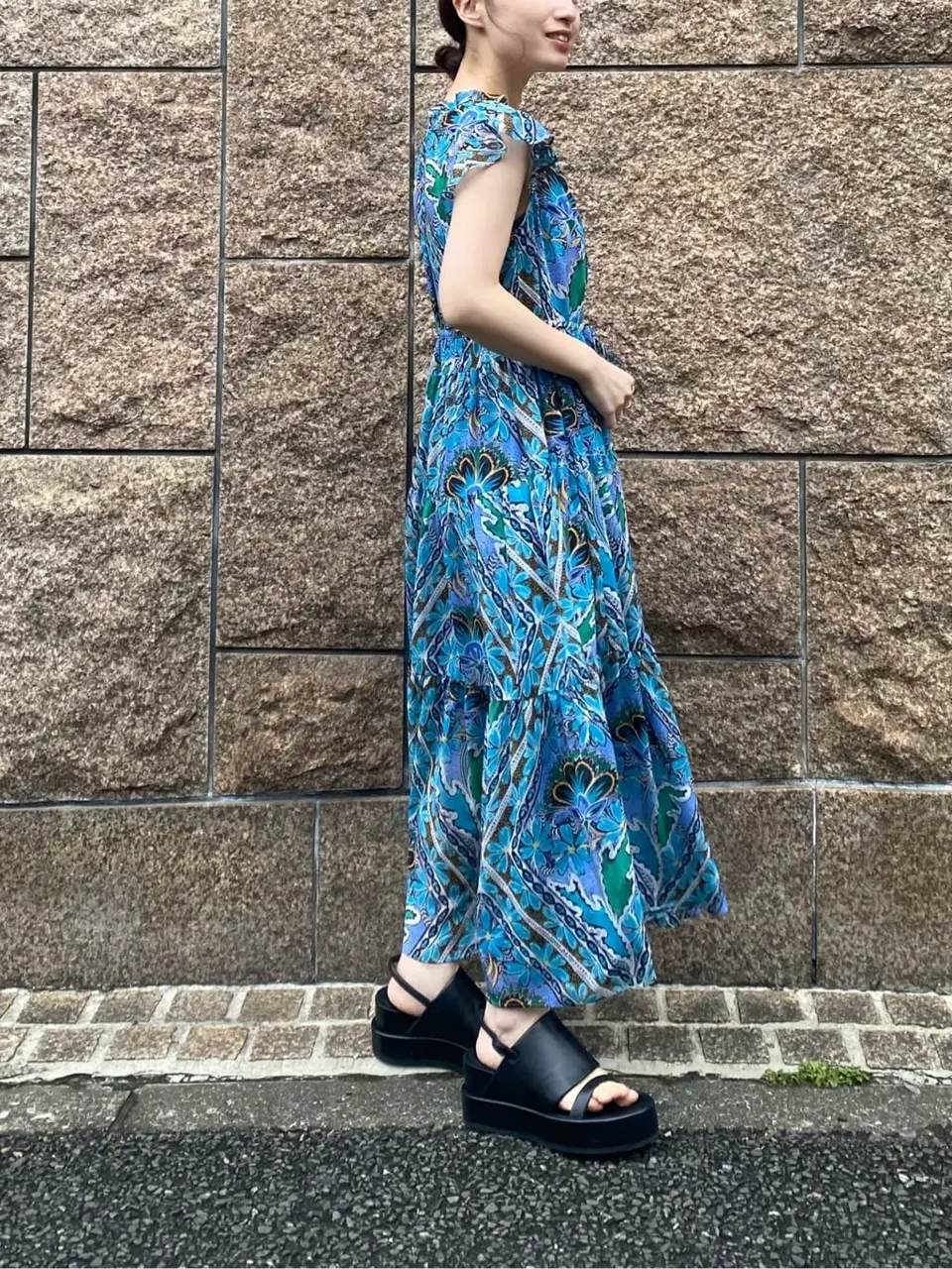 GRACE CONTINENTAL 青木育日 コーディネート画像