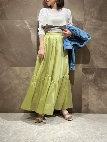 GRACE CONTINENTAL 穐山　香織 コーディネート画像