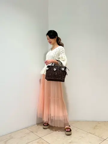 GRACE CONTINENTAL FUKUSHIMA YURIE コーディネート画像