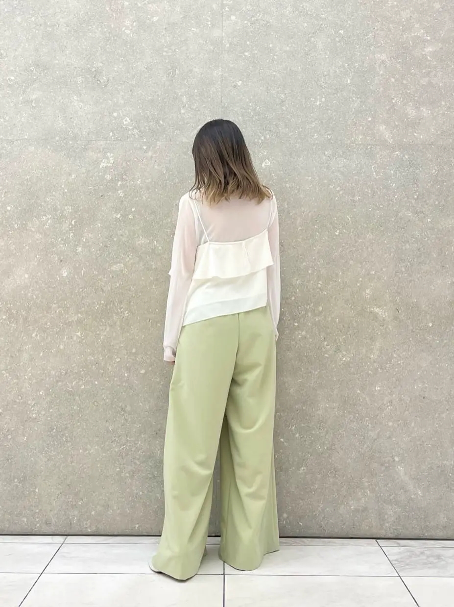 GRACE CONTINENTAL minami コーディネート画像