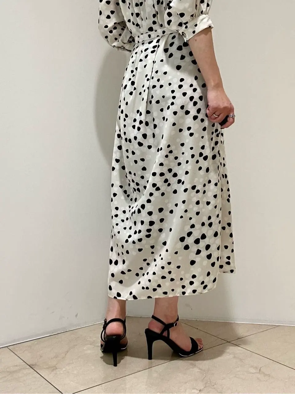 GRACE CONTINENTAL FUKUSHIMA YURIE コーディネート画像