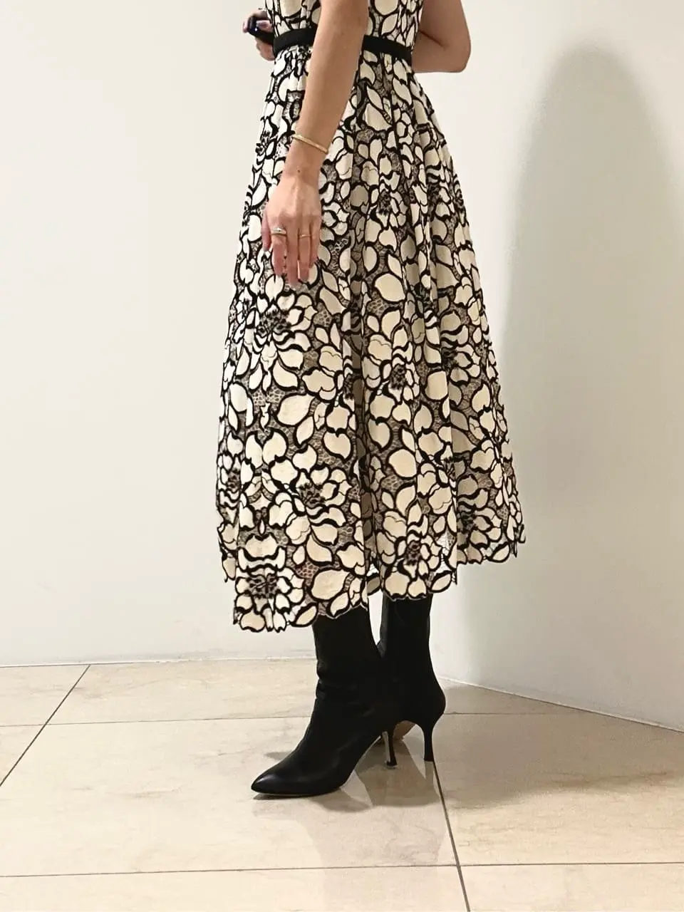 GRACE CONTINENTAL FUKUSHIMA YURIE コーディネート画像