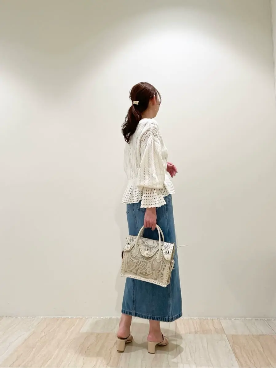 GRACE CONTINENTAL 赤間　 コーディネート画像