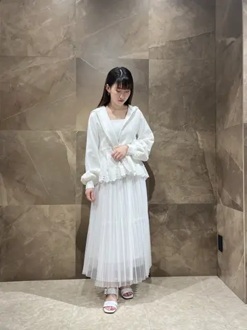 GRACE CONTINENTAL Machi コーディネート画像